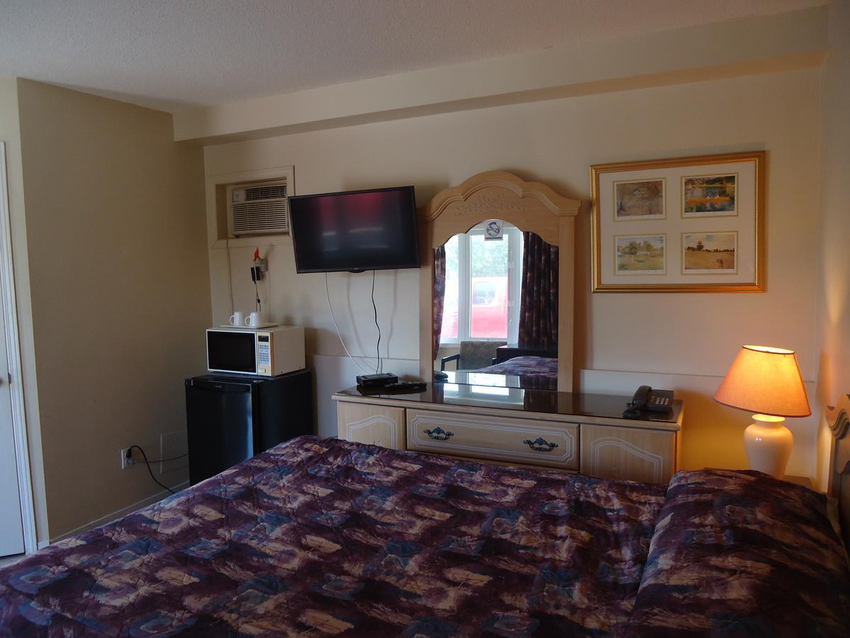Motel Chateauguay Hull Exteriör bild