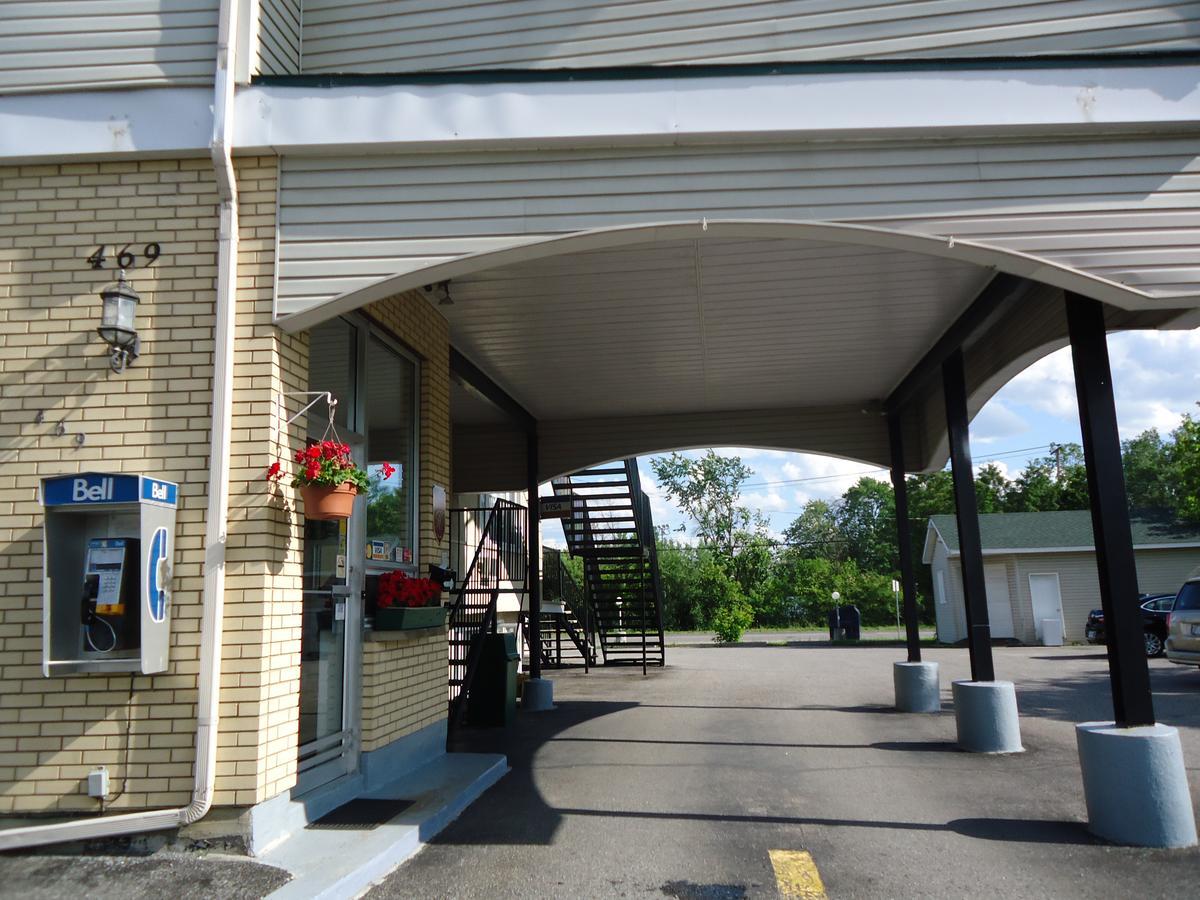 Motel Chateauguay Hull Exteriör bild